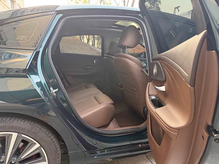 Фото 10 - Chery Arrizo 8