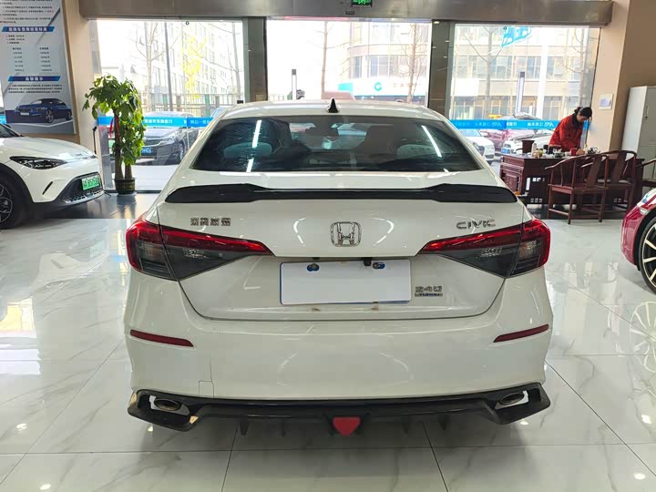 Фото 6 - Honda Civic