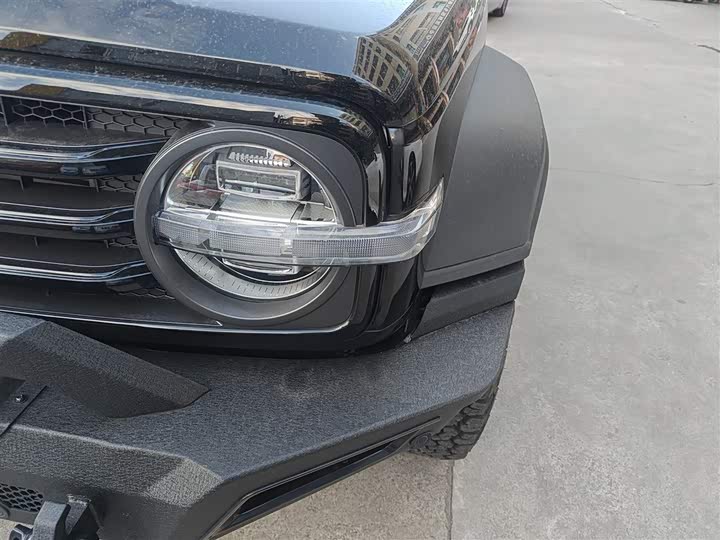 Фото 15 - Tank 300