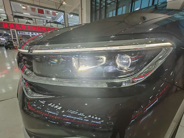 Фото 19 - Volkswagen Talagon