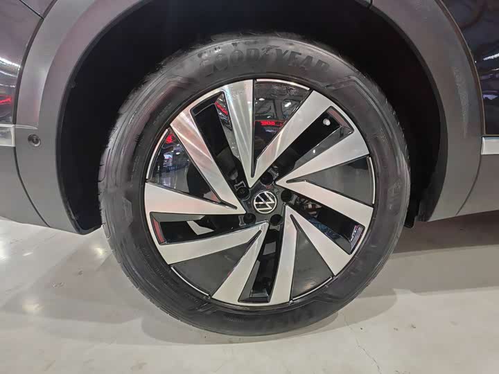 Фото 29 - Volkswagen Talagon