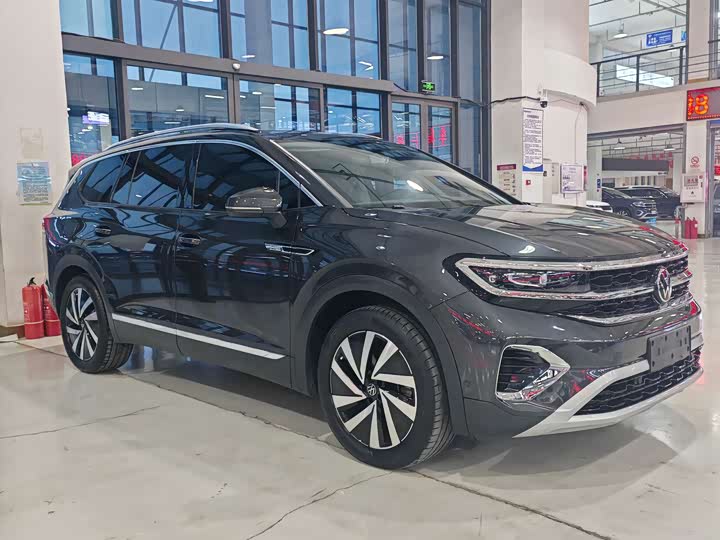 Фото 3 - Volkswagen Talagon