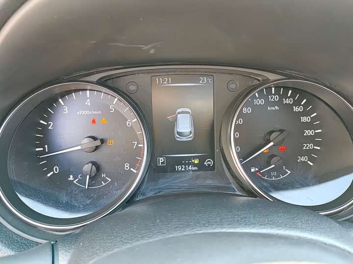 Фото 17 - Nissan Qashqai