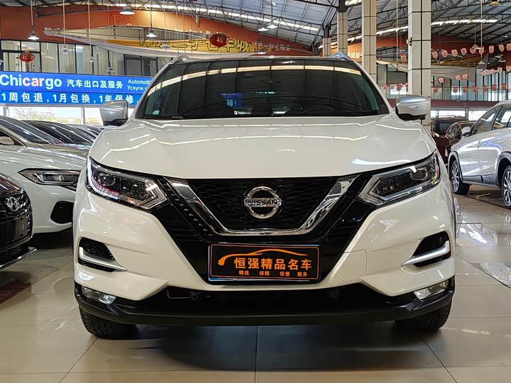 Фото 2 - Nissan Qashqai