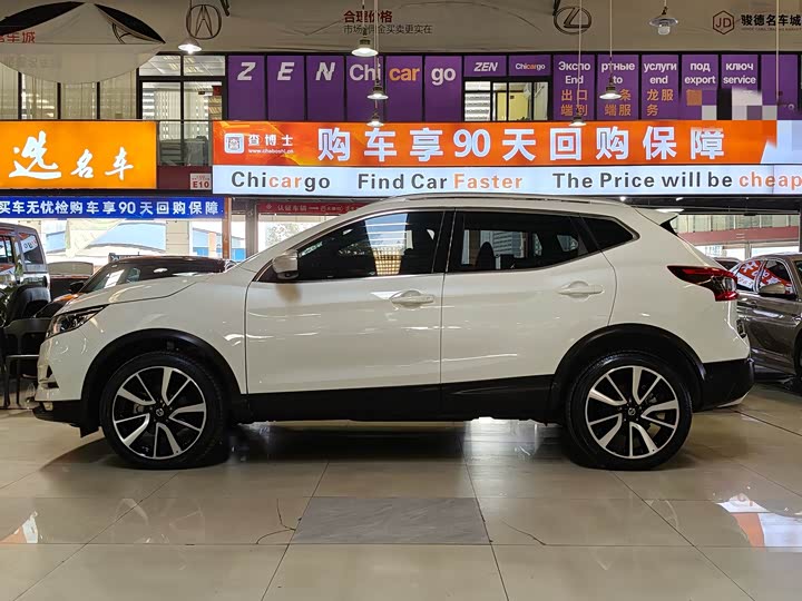 Фото 3 - Nissan Qashqai