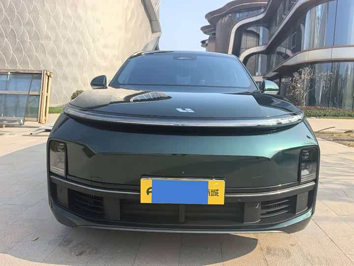 Фото 2 - LiXiang L8