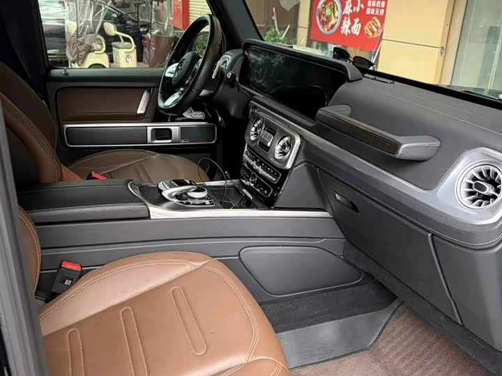 Фото 3 - Mercedes-Benz G-Class