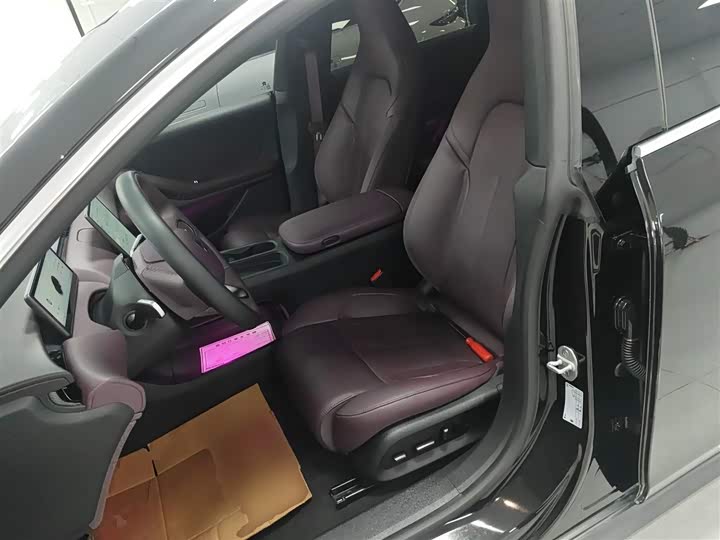 Фото 15 - Nio ET5T