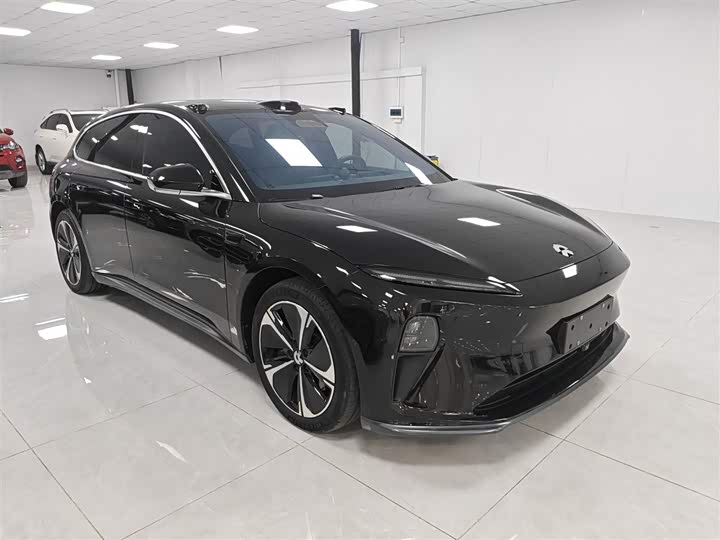 Фото 4 - Nio ET5T