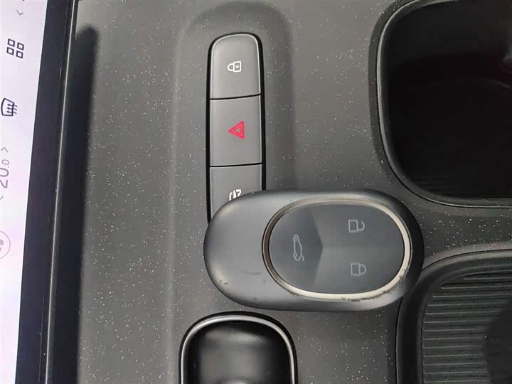 Фото 9 - Nio ET5T