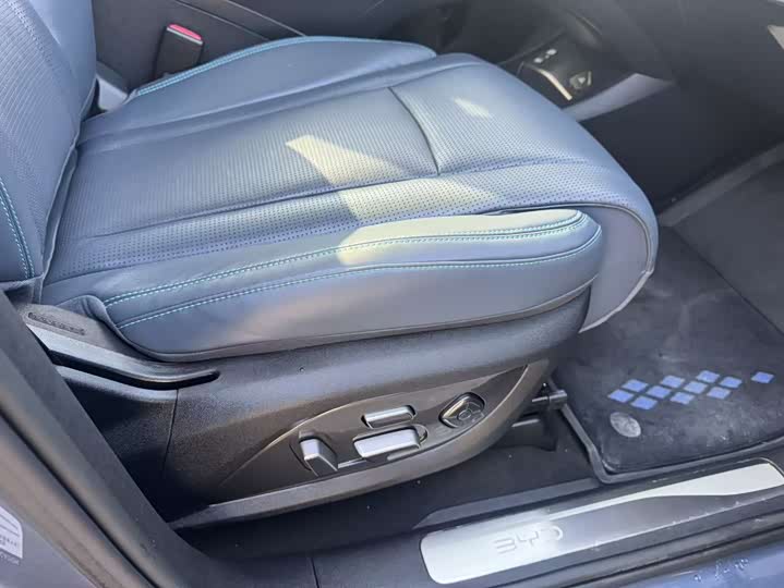 Фото 12 - BYD Sea Lion 07 DM-i Hybrid