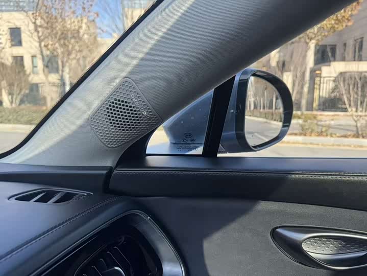 Фото 23 - BYD Sea Lion 07 DM-i Hybrid