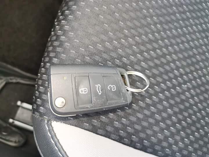 Фото 11 - Volkswagen Tacqua