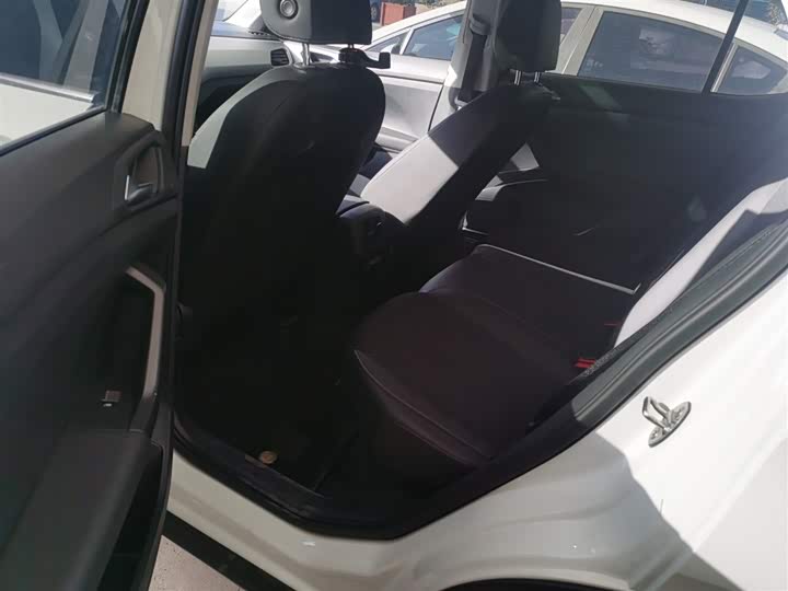 Фото 14 - Volkswagen Tacqua