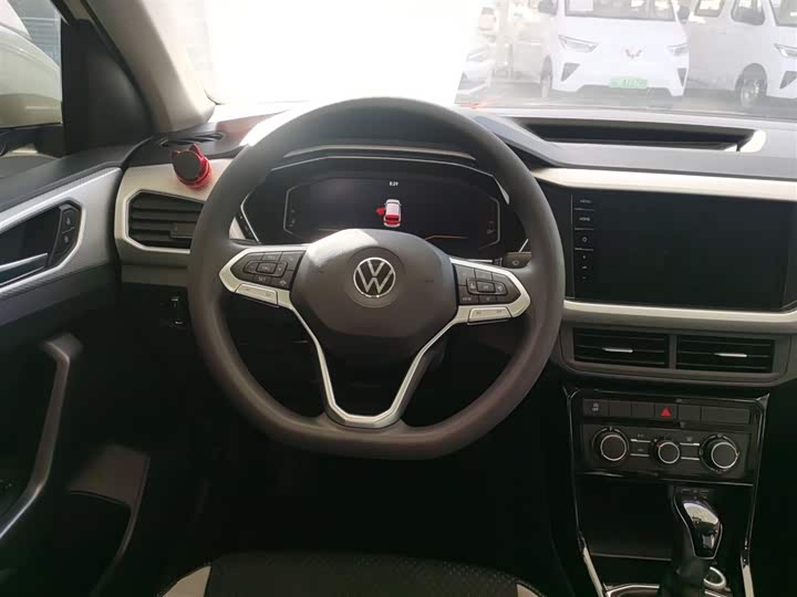 Фото 3 - Volkswagen Tacqua