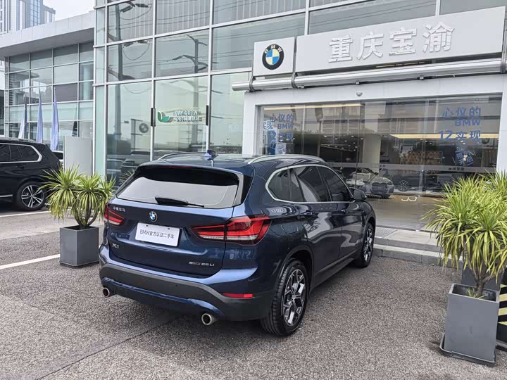 Фото 17 - BMW X1