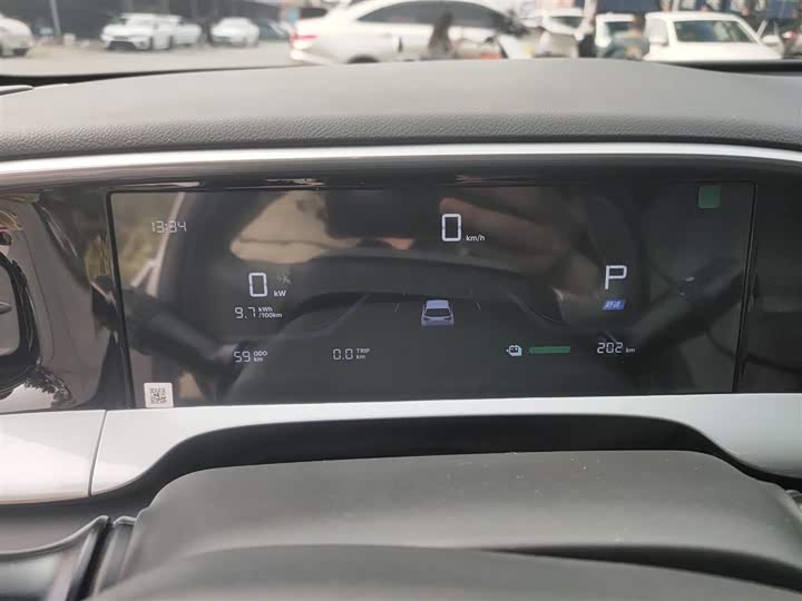 Фото 12 - Geely Galaxy Geome