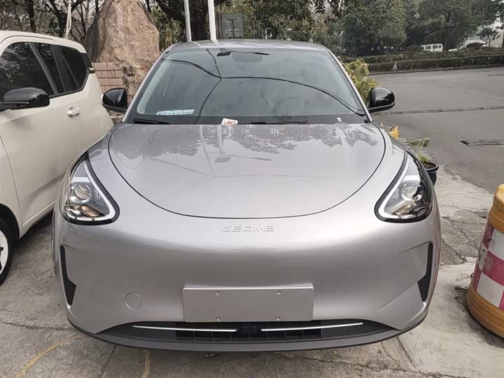 Фото 3 - Geely Galaxy Geome