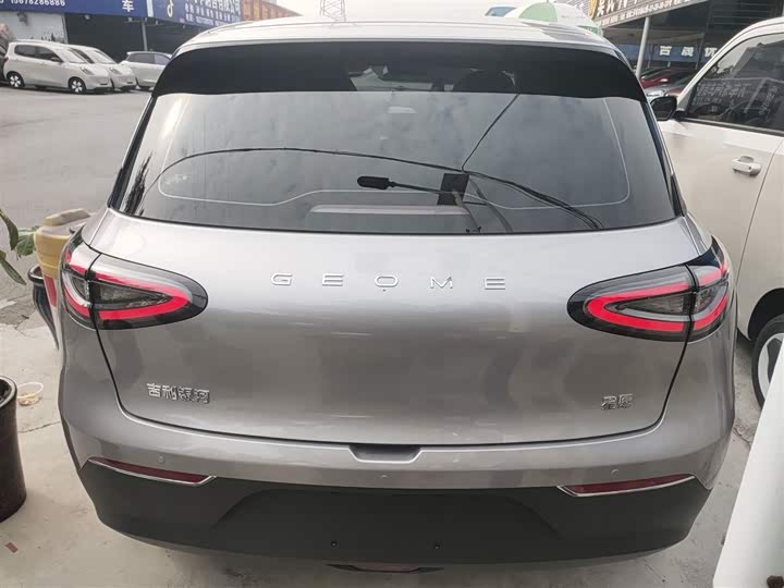 Фото 6 - Geely Galaxy Geome