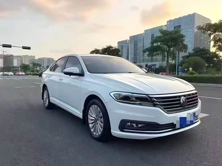 Фото 3 - Volkswagen Lavida