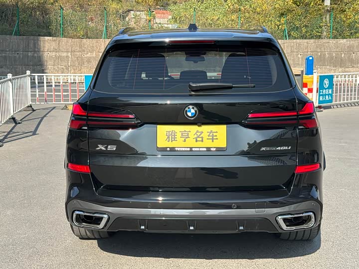 Фото 22 - BMW X5