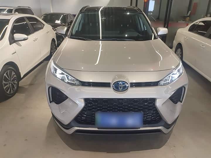 Фото 3 - Toyota Wildlander Hybrid