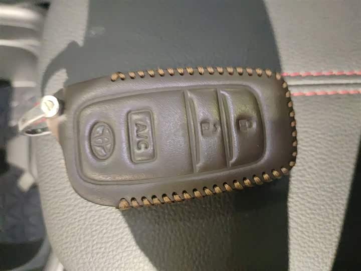 Фото 9 - Toyota Wildlander Hybrid