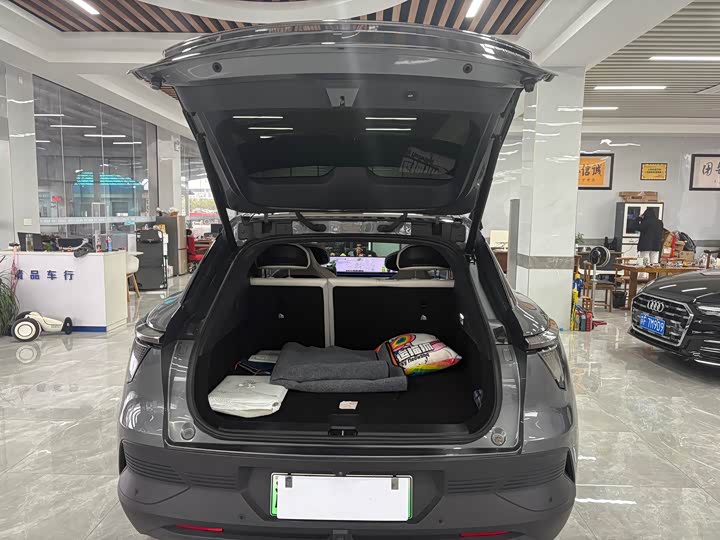 Фото 13 - Geely Jiyue 01