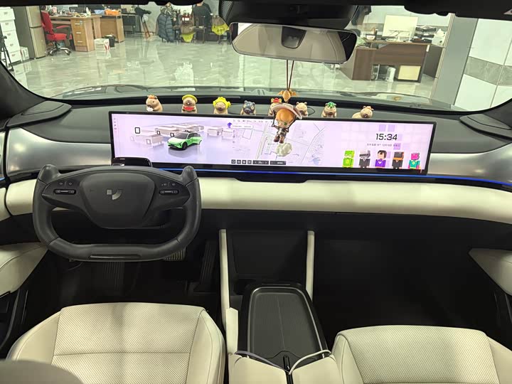 Фото 7 - Geely Jiyue 01