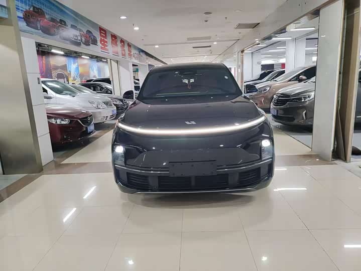 Фото 2 - LiXiang L8