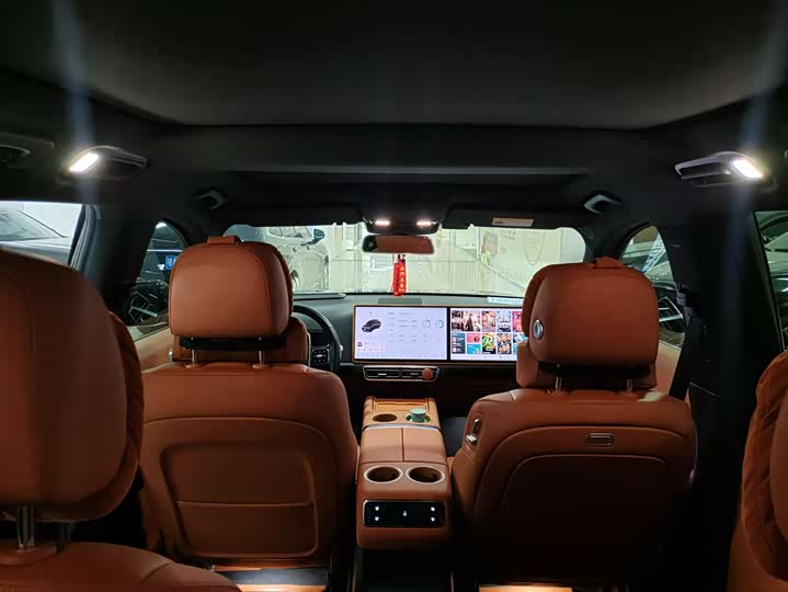 Фото 4 - LiXiang L8