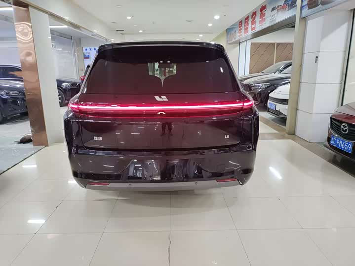 Фото 7 - LiXiang L8