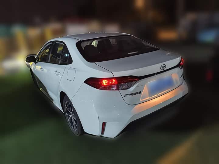 Фото 27 - Toyota Levin