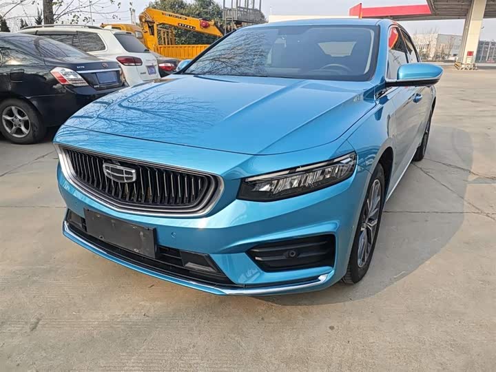 Фото 2 - Geely Preface