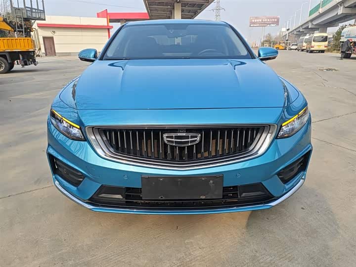 Фото 3 - Geely Preface