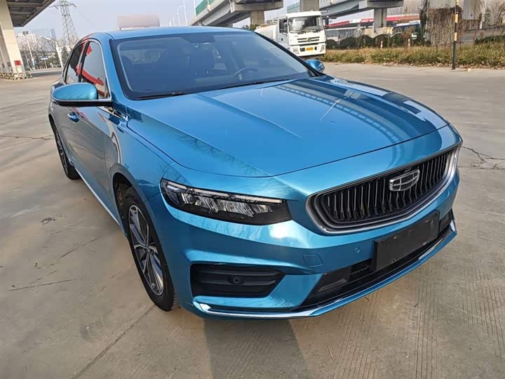 Фото 4 - Geely Preface