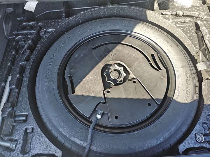 Фото 16 - Audi Q3