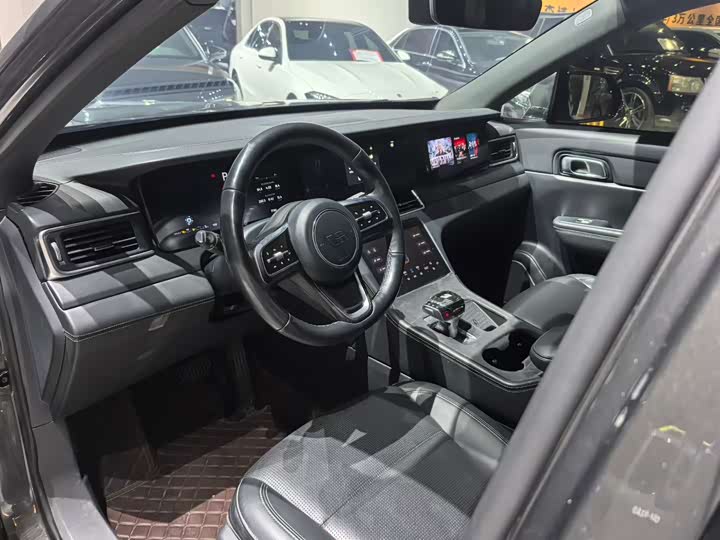 Фото 5 - LiXiang One