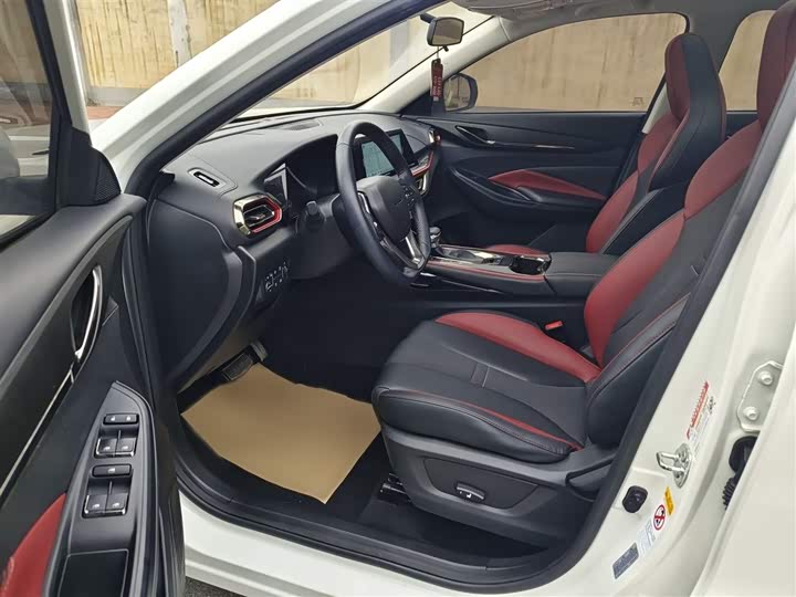 Фото 10 - Changan Oshan X5