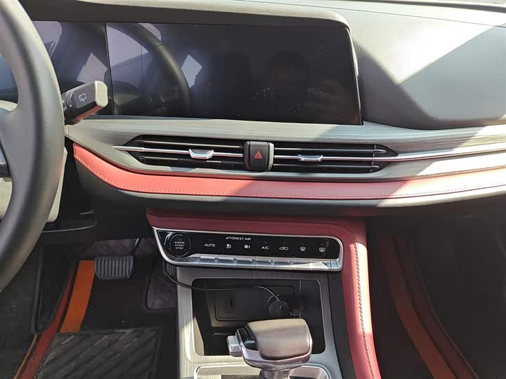 Фото 13 - Changan CS55 Plus