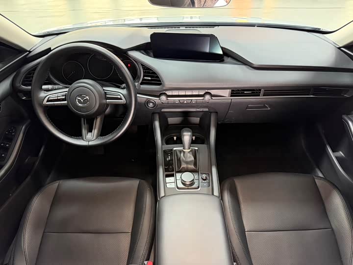 Фото 16 - Mazda 3 (Axela)