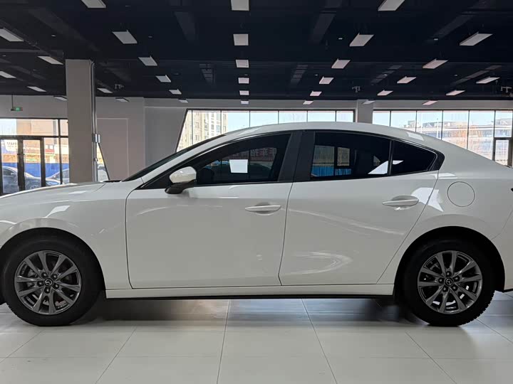 Фото 7 - Mazda 3 (Axela)