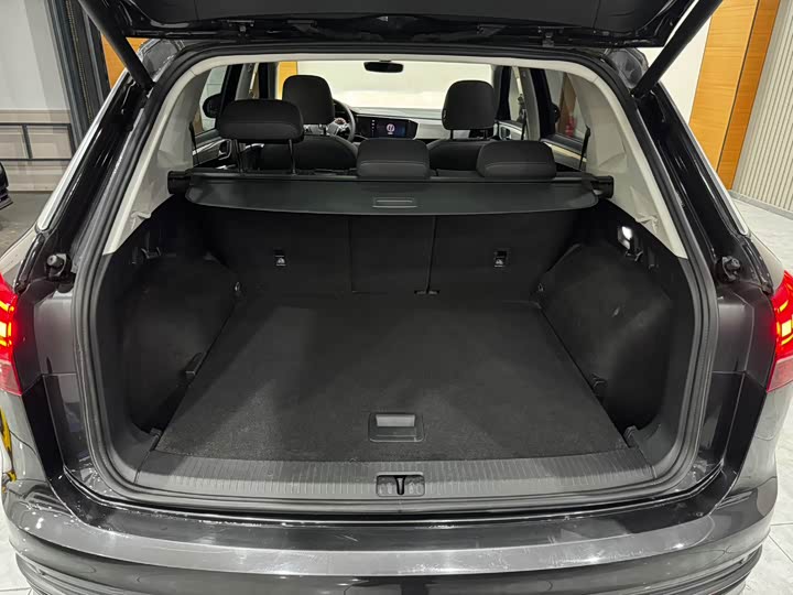 Фото 19 - Volkswagen Tayron