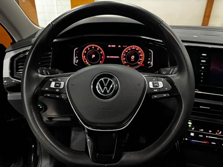 Фото 9 - Volkswagen Tayron