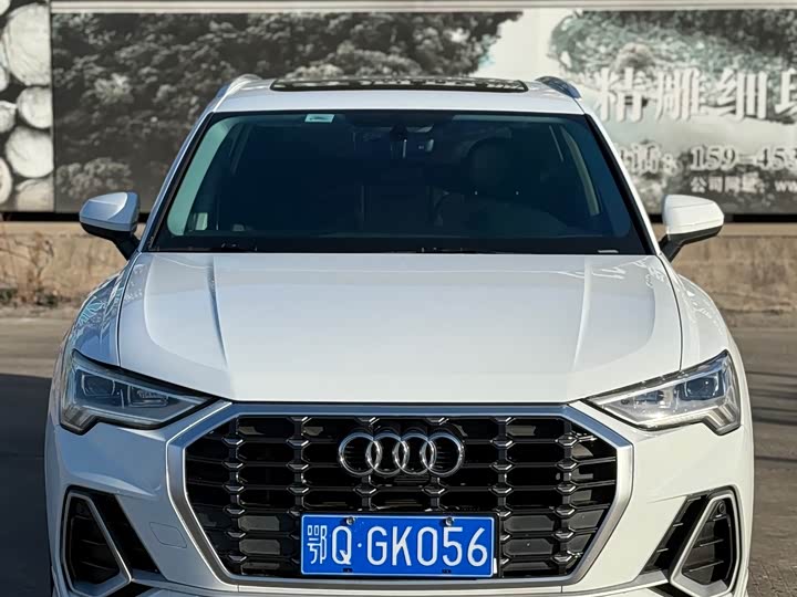 Фото 2 - Audi Q3