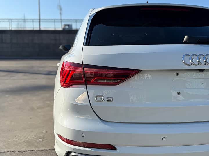 Фото 20 - Audi Q3