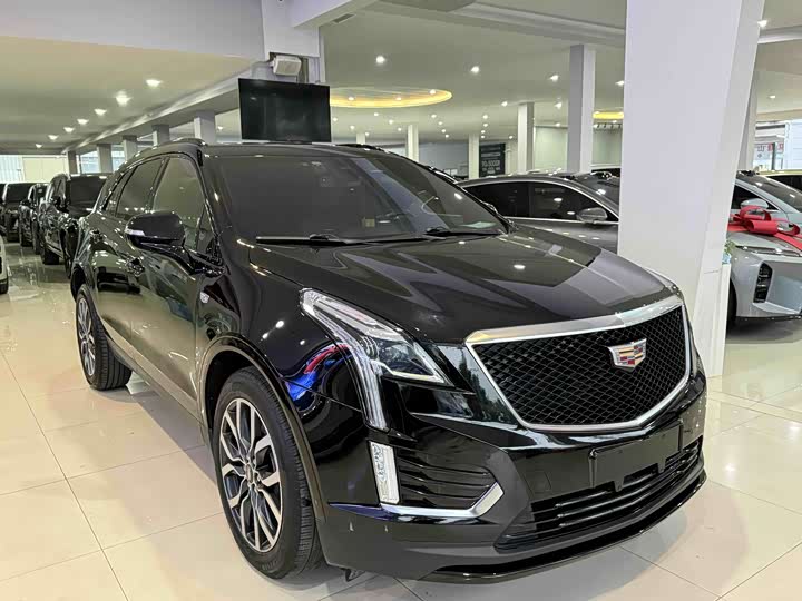 Фото 3 - Cadillac XT5