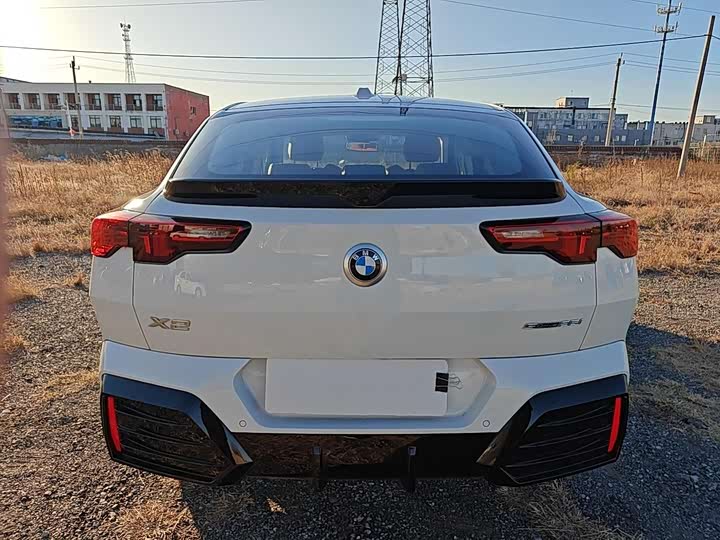 Фото 9 - BMW X2
