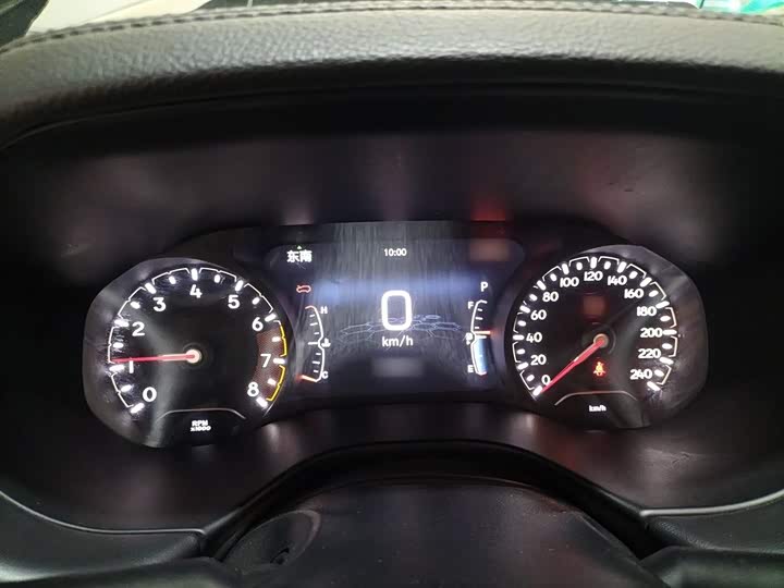 Фото 4 - Jeep Compass