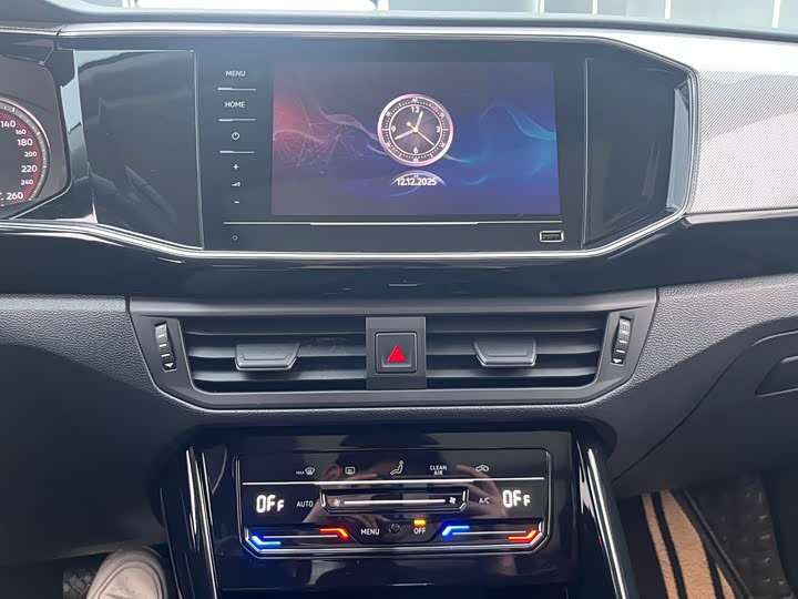 Фото 13 - Volkswagen Tayron